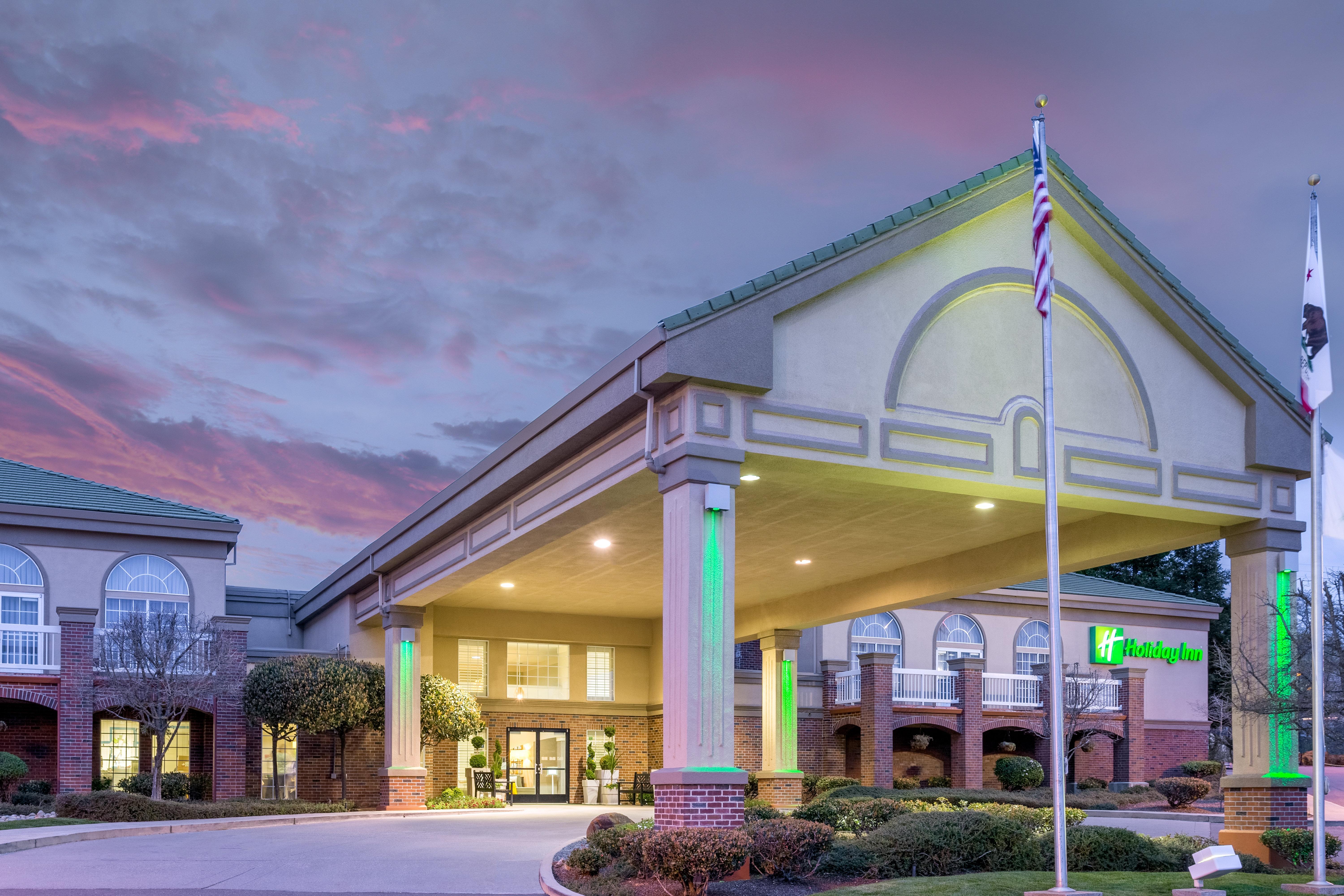 Holiday Inn Auburn, An Ihg Hotel Exterior foto